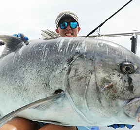 釣魚上大尾